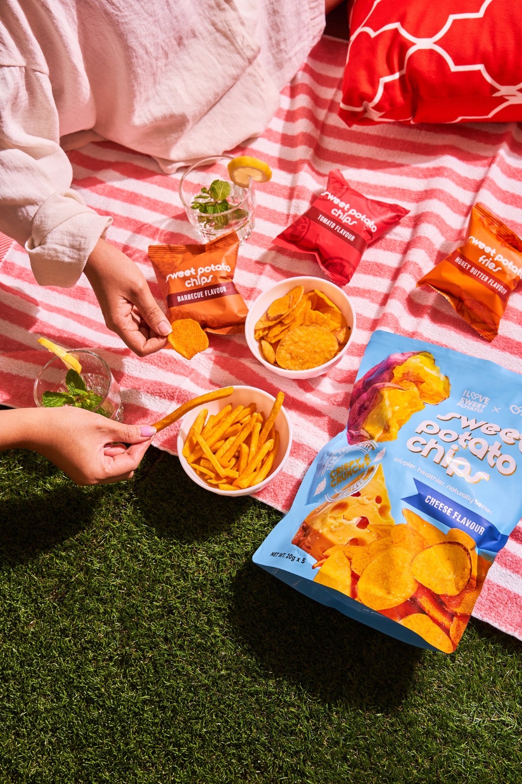 NutriRootz snacks shared at an outdoor picnic